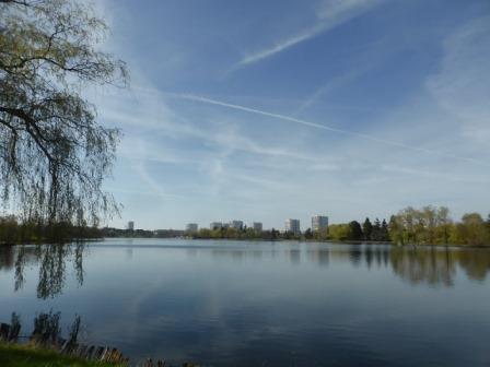 Parc du Lac de la Bergeonnerie in Tours